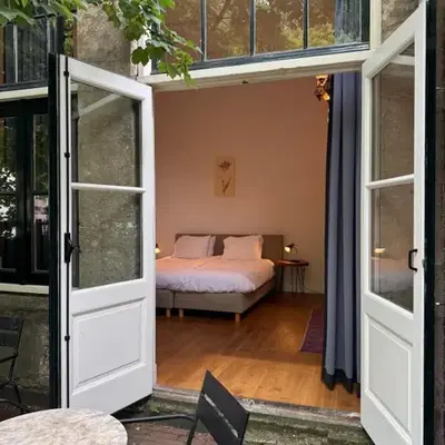 Barbera Guesthouse Hotel Apartments - Experience local life in the Old Centre